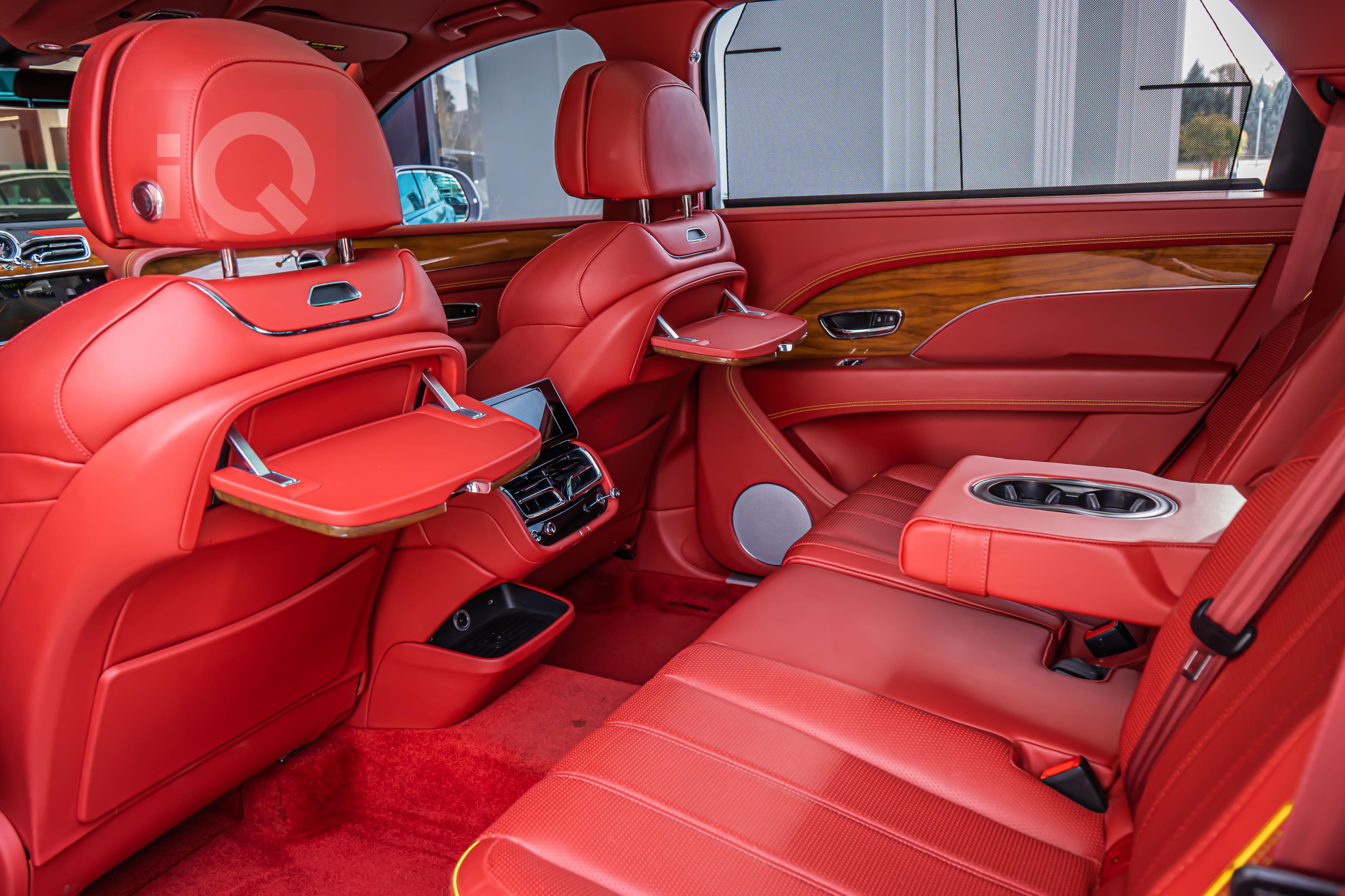 https://cdn.iqcars.ioDSC04872.jpg